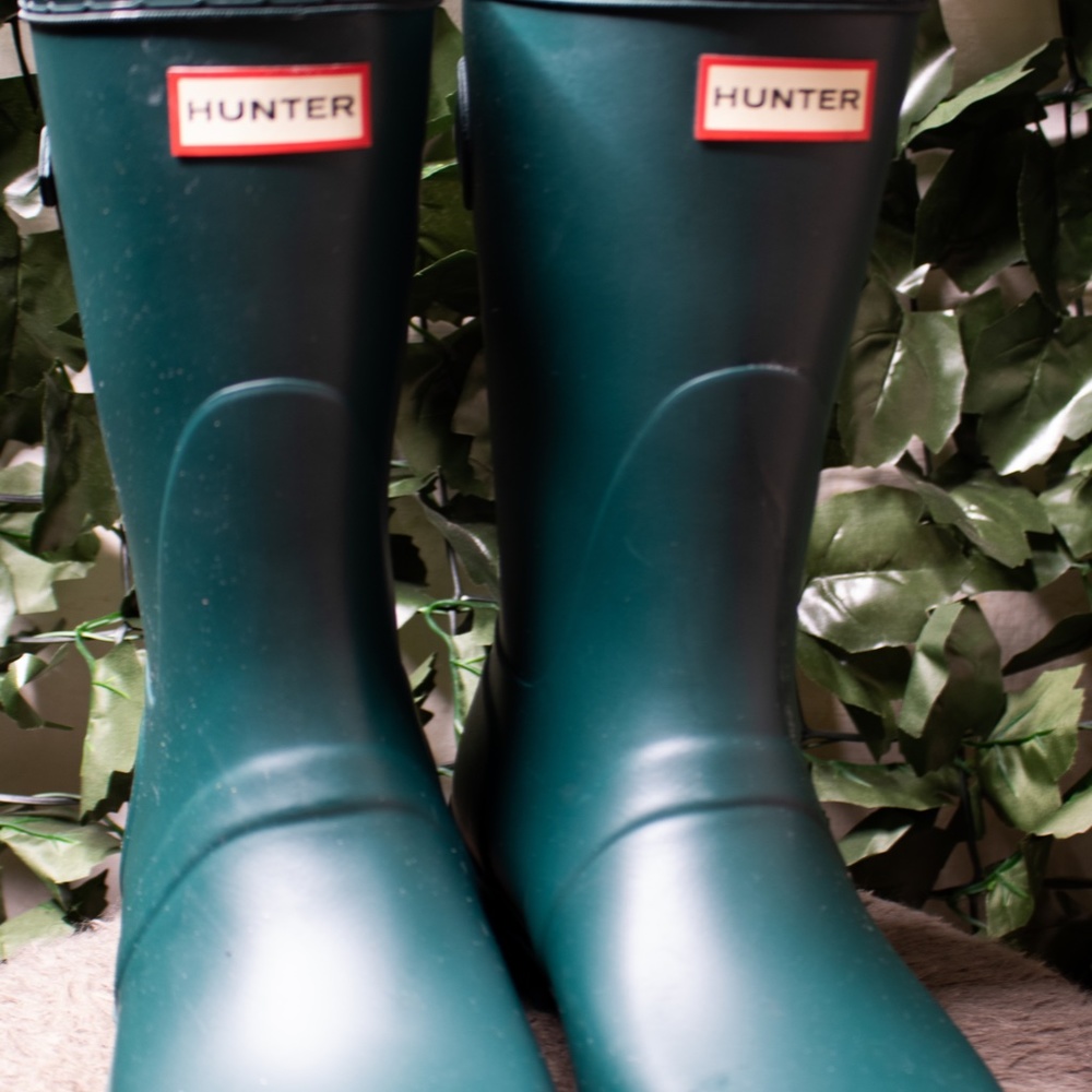 Hunter Short Rain Boots size 9 W